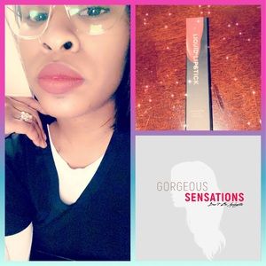 LIQUID MATTE LIPSTICK (BURGUNDY)